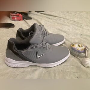 Callaway spiked golf shoes size 10.5m with spikes and wrench